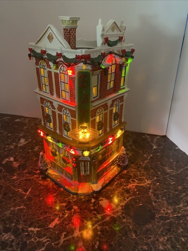 Heartland Valley Village porcelain lighted house with LED lights “Bar” - Picture 11 of 18