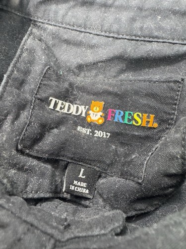 Teddy Fresh Send Help Button-Up Shirt size Large Blink Twice Need Help Black - Picture 3 of 11