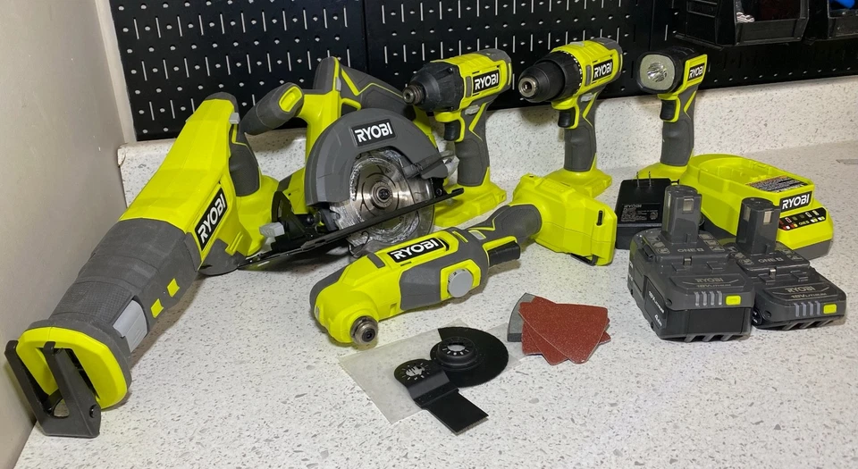 Ryobi ONE+ 18V Cordless 6-Tool Combo Set (PCL1600K2) - Image 4 of 4