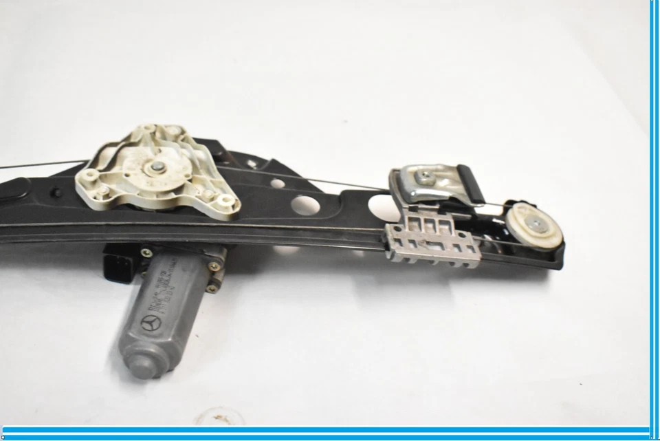 03-09 Mercedes W211 E350 E550 Rear Left Driver Side Window Regulator Motor OEM - Image 2 of 4