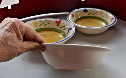 2 ~PIER 1 IMPORTS 7" Cereal, Soup Bowl PER122 Red, Yellow, Blue Flowers VTG 1990 - Picture 2 of 8