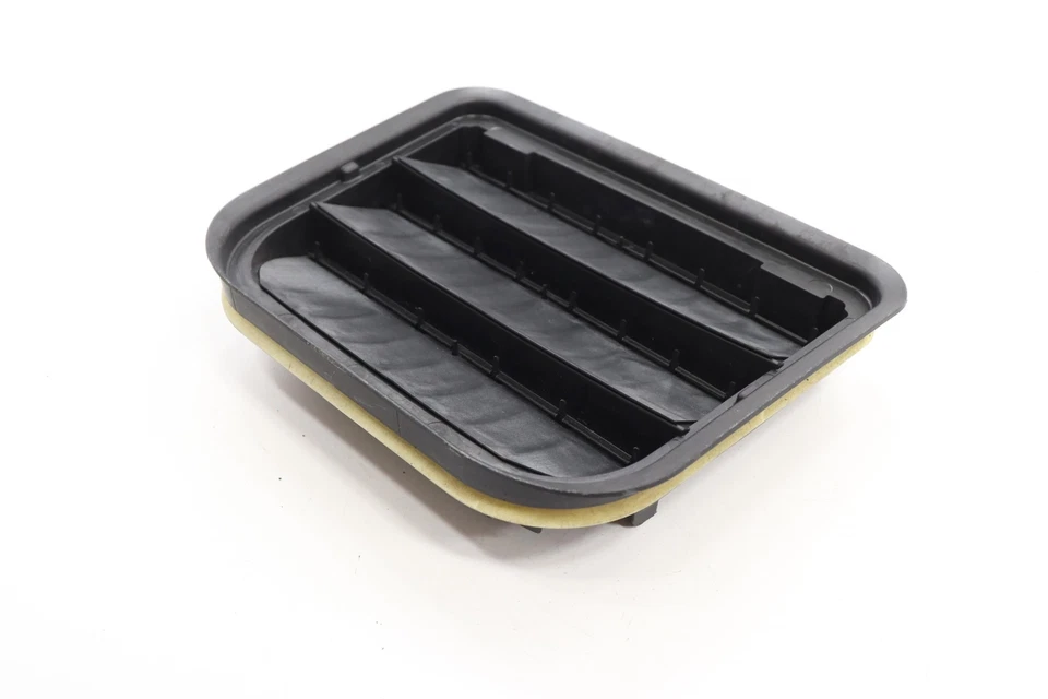 Rejilla de presión de aire trasera izquierda o derecha Volvo S90 2017-2025 OEM 31369380 Foto 4 de 4