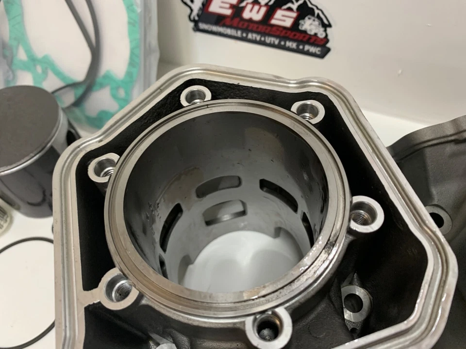 SKI DOO SUMMIT, LEGEND, MXZ 600 CARB 500SS CILINDRO SPI, PISTÓN, JUNTAS RECONSTRUIR Foto 3 de 4