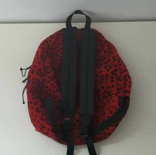 FW17 Supreme leopard fleece red backpack Bag Rucksack - Picture 6 of 10