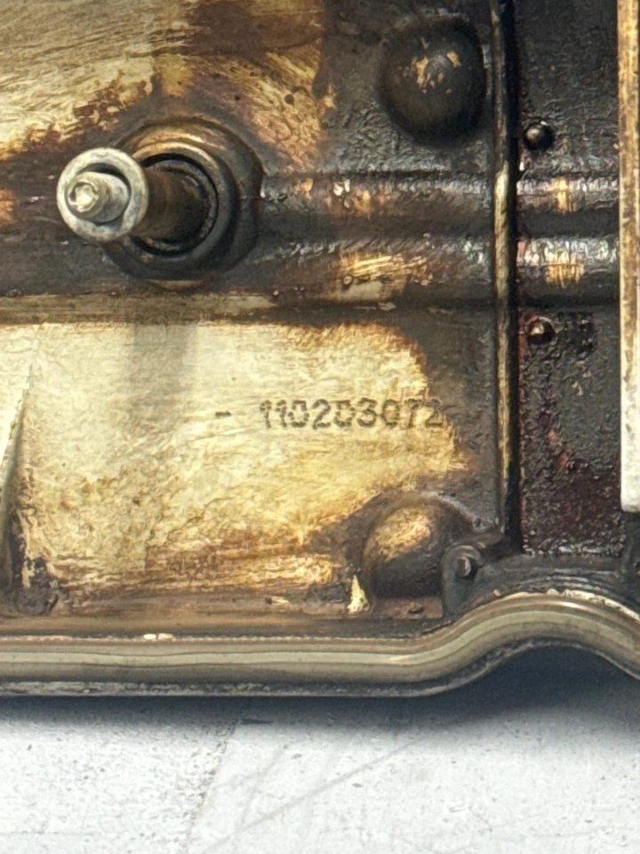 1999-2008 Chevy Silverado 1500 Valve Cover Right Valve Cover OEM 12561821 - Image 4 of 4