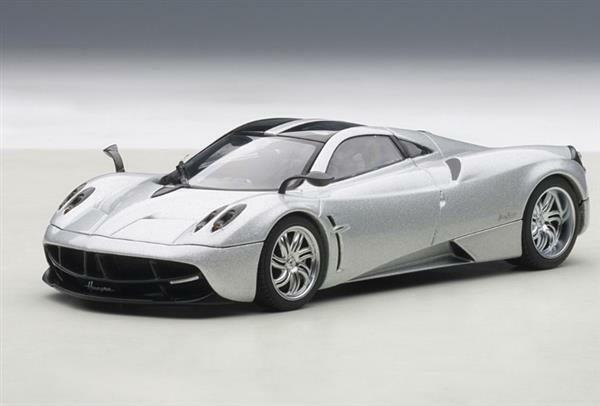 【セット】Pagani Huayra 1/43スケール 1/43 Peako Pagani Zonda Huayra Silver First Huayra Special