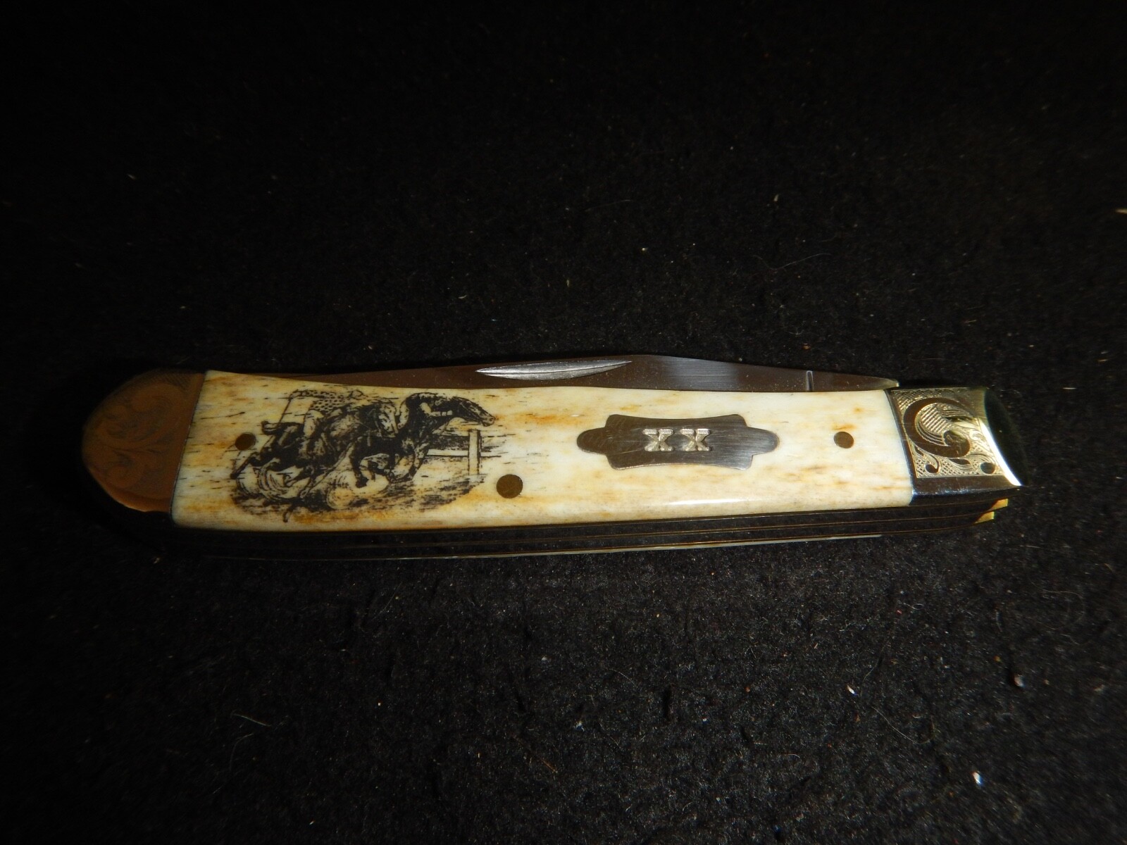 Picture 4 of 24