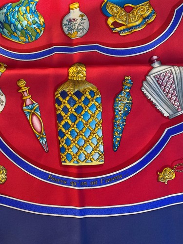 Auth HERMES Carre 90 Scarf "Qu importe le flacon..." Silk Navy Blue Vintage - Picture 6 of 7