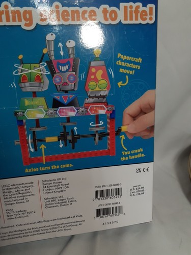 LEGO Gear Bots by Editors of Klutz (English) Novelty Book, Create 8 Machines! - Picture 10 of 10