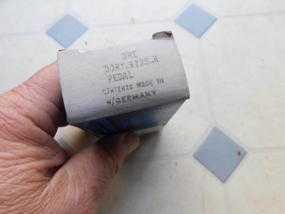 NOS OEM Mercury Capri D0RY-9735-A Gas Pedal Assembly 1971-1978 in Ford Box Foto 3 de 3