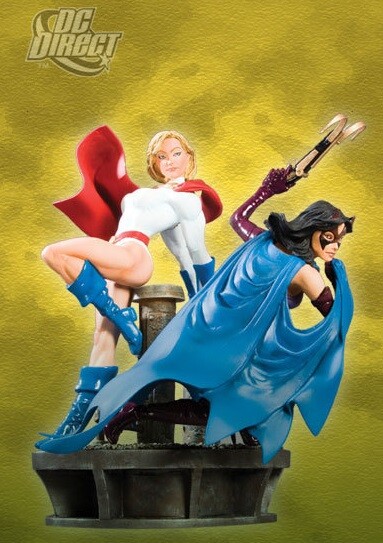 DC Comics Power Girl and Huntress 18 Legacy Statue DC Comics Power Girl and Huntress 18 Legacy Statue