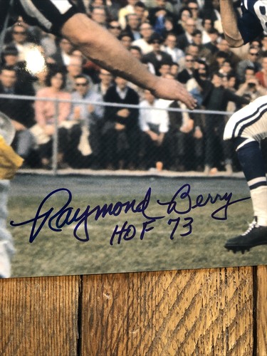 Raymond Berry Signed 16x20 Photo - Colts JSA Certified! HoF! Great pic! - Picture 2 of 4