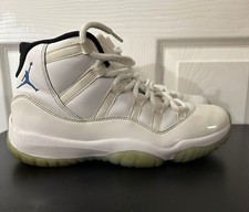 JORDAN 11 RETRO HIGH LEGEND BLUE SIZE 8.5