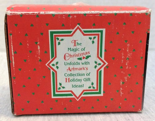 A Treasure of Gifts Vintage Christmas Decor Mini Water Ball Santa Claus - Picture 9 of 10