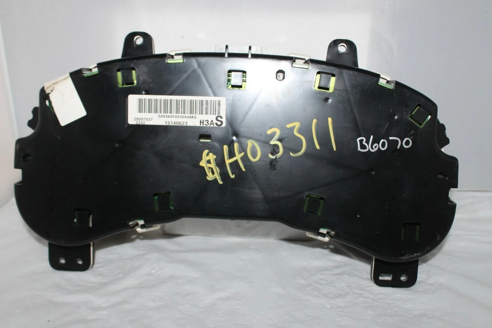 Cuadro de instrumentos velocímetro medidores de panel de instrumentos Buick Rainier 2006 89.454 millas Foto 4 de 4