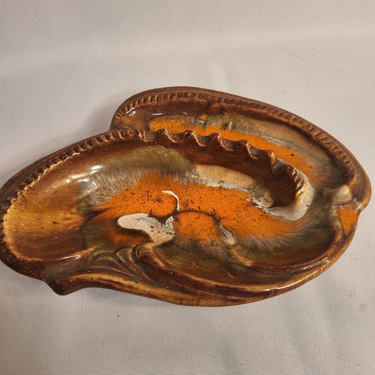 Vintage 1960's USA 678 Footed Ashtray California Pottery