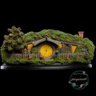 Apple Street No.13 Statue Hobbit Little House Decor Model The Lord of The Rings