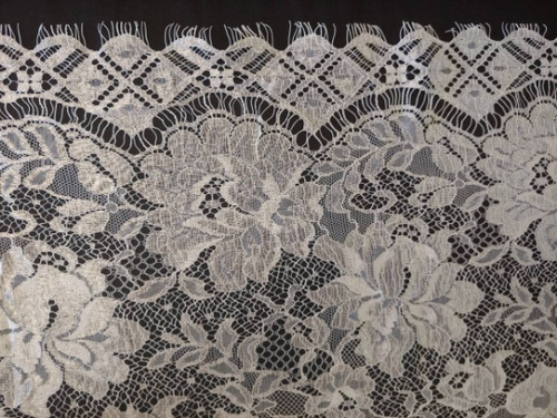 50" Wide White Floral Rayon Nylon Tulle French Lace Fabric 1357 - Picture 3 of 5
