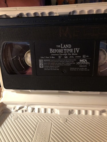 The Land Before Time IV 4: Journey Through the Mists VHS, 1996, Clamshell - Picture 5 of 5