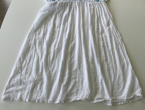 Bella Tu Midi Dress Size Small White Blue Floral Tribal Embroidery Mirror Beads - Picture 11 of 12