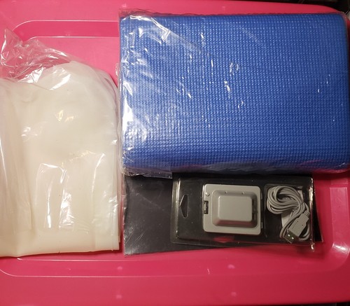 Nintendo Wii Balance Board, Starter Kit 3 in 1 + Wii Fit Plus Game - TESTED - Picture 5 of 9