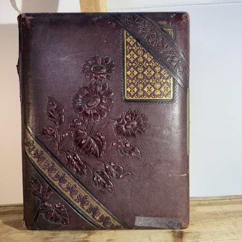 Antikes viktorianisches Fotoalbum Kabinettkarten Fotos und Zinnsorten um 1800