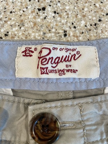 Men’s Penguin by Munsingwear Tan khaki Chino shorts size 30 - Picture 3 of 9