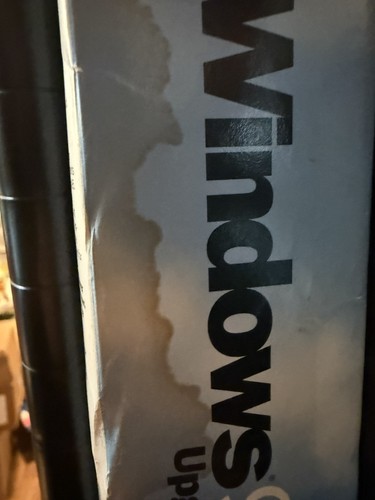 Microsoft Windows 95 Upgrade CDROM - See Photos/Read - Picture 3 of 8