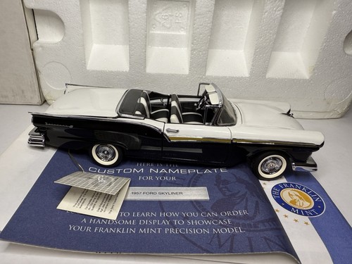 Franklin Mint 1957 Ford Skyliner Convertible Diecast Car 1:24 mit Box & COA C32 - Bild 12 von 20