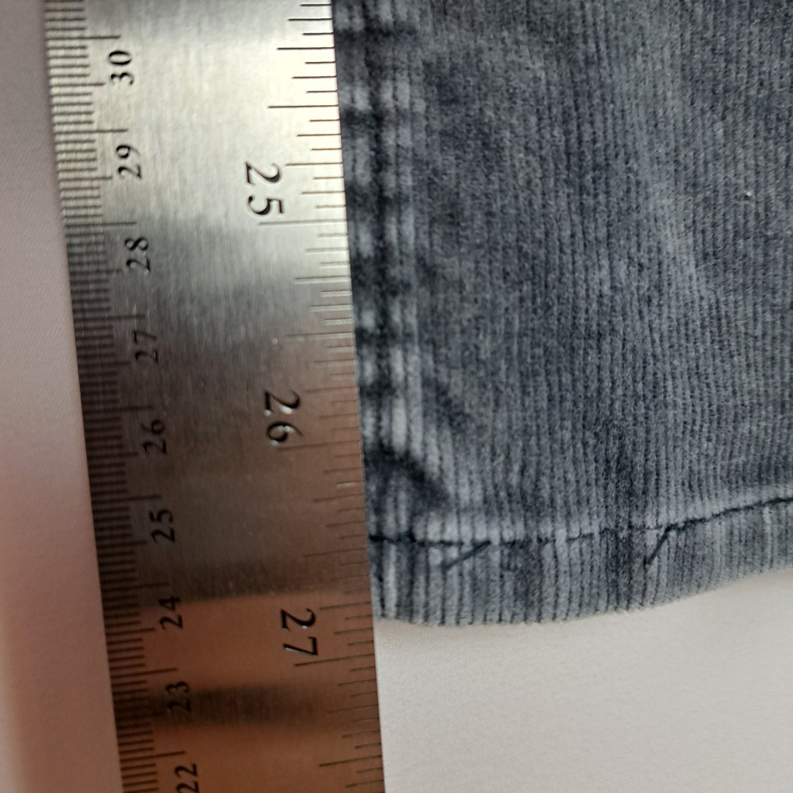 Quiksilver Corduroy Pants Mens 28x27 Gray Straight Tapered Fit 5 Pocket Stretch