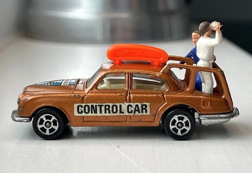 CORGI ROCKETS 926 JAGUAR CONTROL CAR CUIVRE AVEC FIGURINES VINTAGE années 70 DIECAST - Photo 7/24
