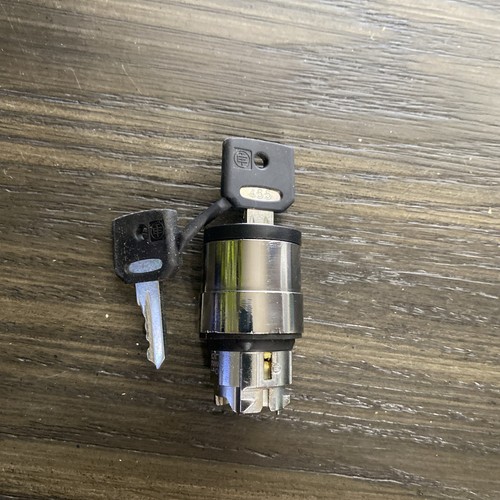 Schneider Electric / Telemecanique Harmony XB4 Schlüsselschalterkopf 3-fach ZB4BG5 - Bild 2 von 4