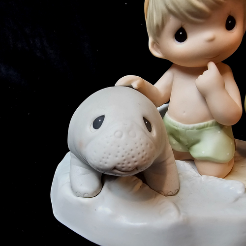 2000 Precious Moments "Our Love Will Never Be Endangered" Manatee 824129S EUC - Picture 6 of 16