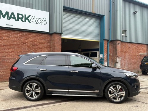 2018 Kia Sorento 2.2 CRDi GT-Line S Auto AWD Euro 6 (s/s) 5dr ESTATE Diesel Auto - Picture 6 of 24