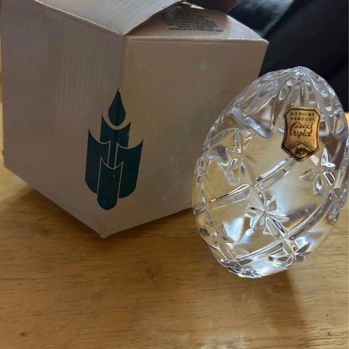 #0043 Partylite Easter Egg Lead Crystal paperweight - Picture 2 of 3