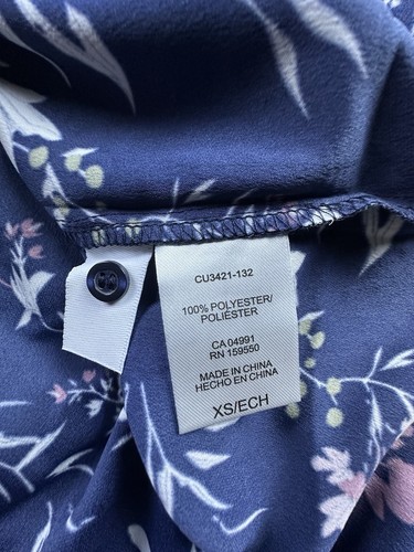 Hilary Radley Shirt Women XSmall Navy Floral Button Up V Neck Long Sleeve Blouse - Picture 8 of 17