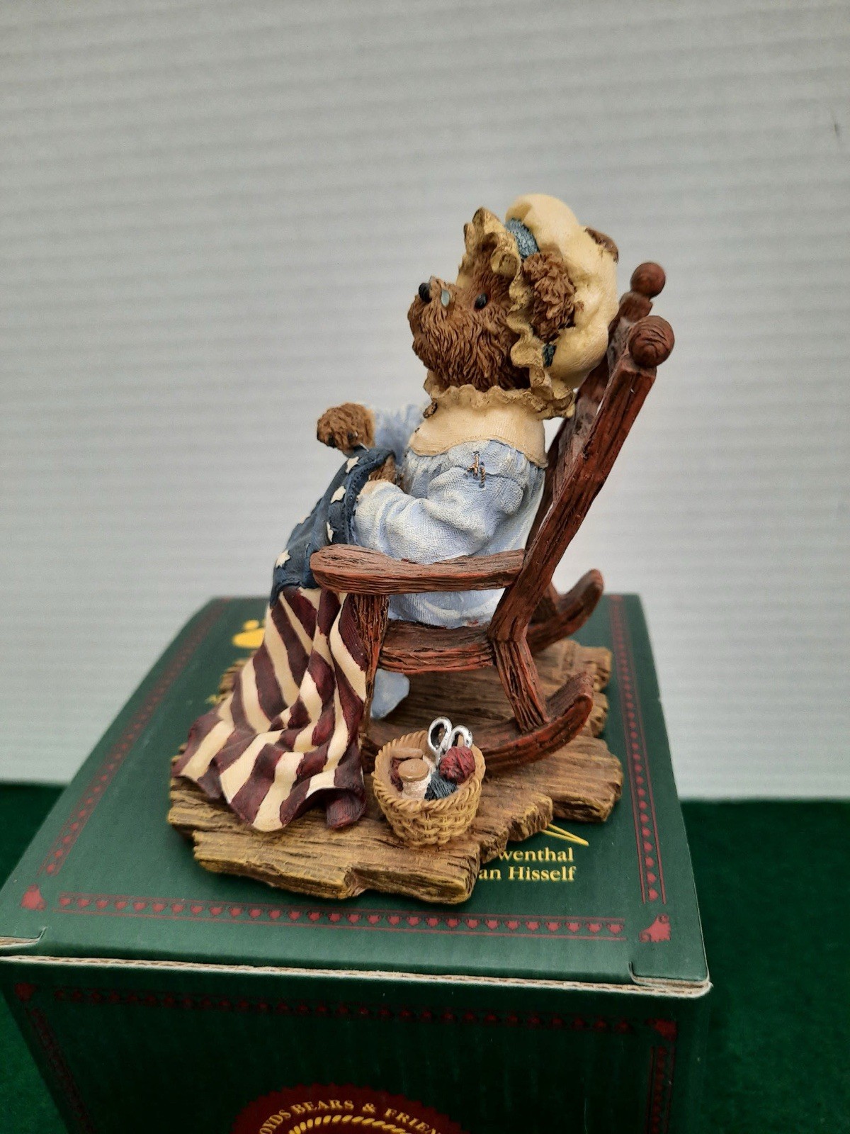Picture 3 of 4