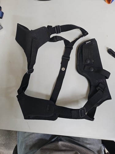 Gunmate Shoulder Holster Black - Picture 4 of 5
