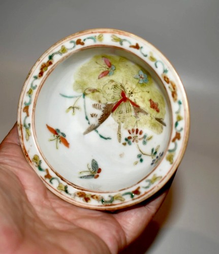 Antique Ching Period Chinese Polychrome Porcelain Saucer from Penang, Malaysia - Picture 4 of 20