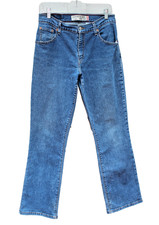 VTG Levi's 550 Women's Jeans 10M Relaxed Bootcut Medium Wash Denim Y2K Western