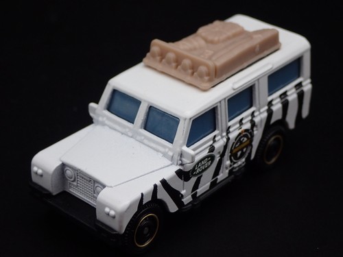1961-1971 Land Rover Gen II Safari Bianco 1/64 Diorama Scala Modellino Auto - Foto 6 di 7