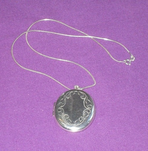 GROSSER VINTAGE 1989 GEPUNZT STERLINGSILBER ANHÄNGER MEDAILLON UND KETTE - Bild 3 von 7