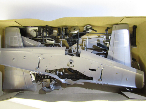 Monogram 1:32 Scale North American F-51D Mustang model kit #6847 Rare Vintage - Bild 6 von 10