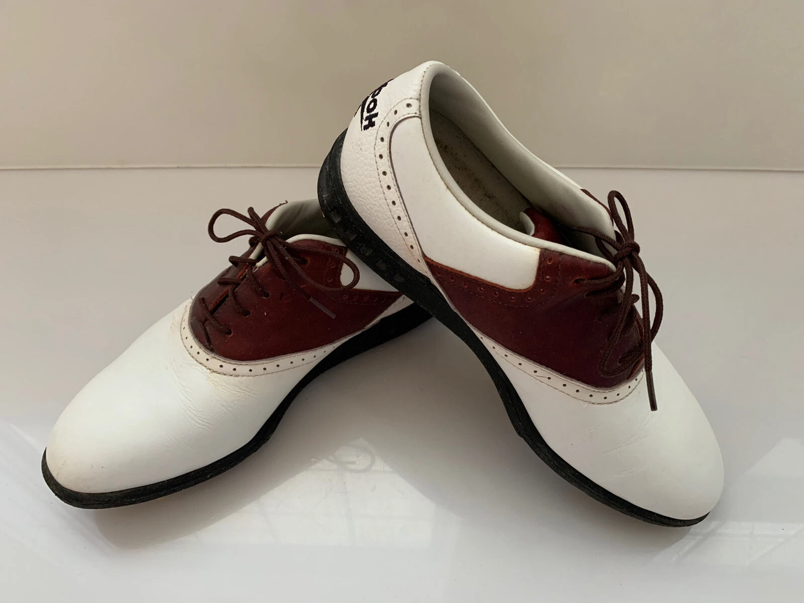 Scarpe da golf donna Reebok bianche bordeaux Oxford taglia 7 con punte in plastica