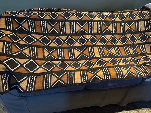 Vintage handmade Mud Cloth from Mali - old 70" x 38" - Picture 4 of 10