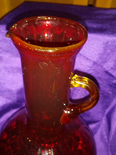 BLENKO RED / ORANGE ART G. HAND BLOWN PITCHER W/ APPLIED HANDLE( BUBBLE GLASS ). - Bild 3 von 8