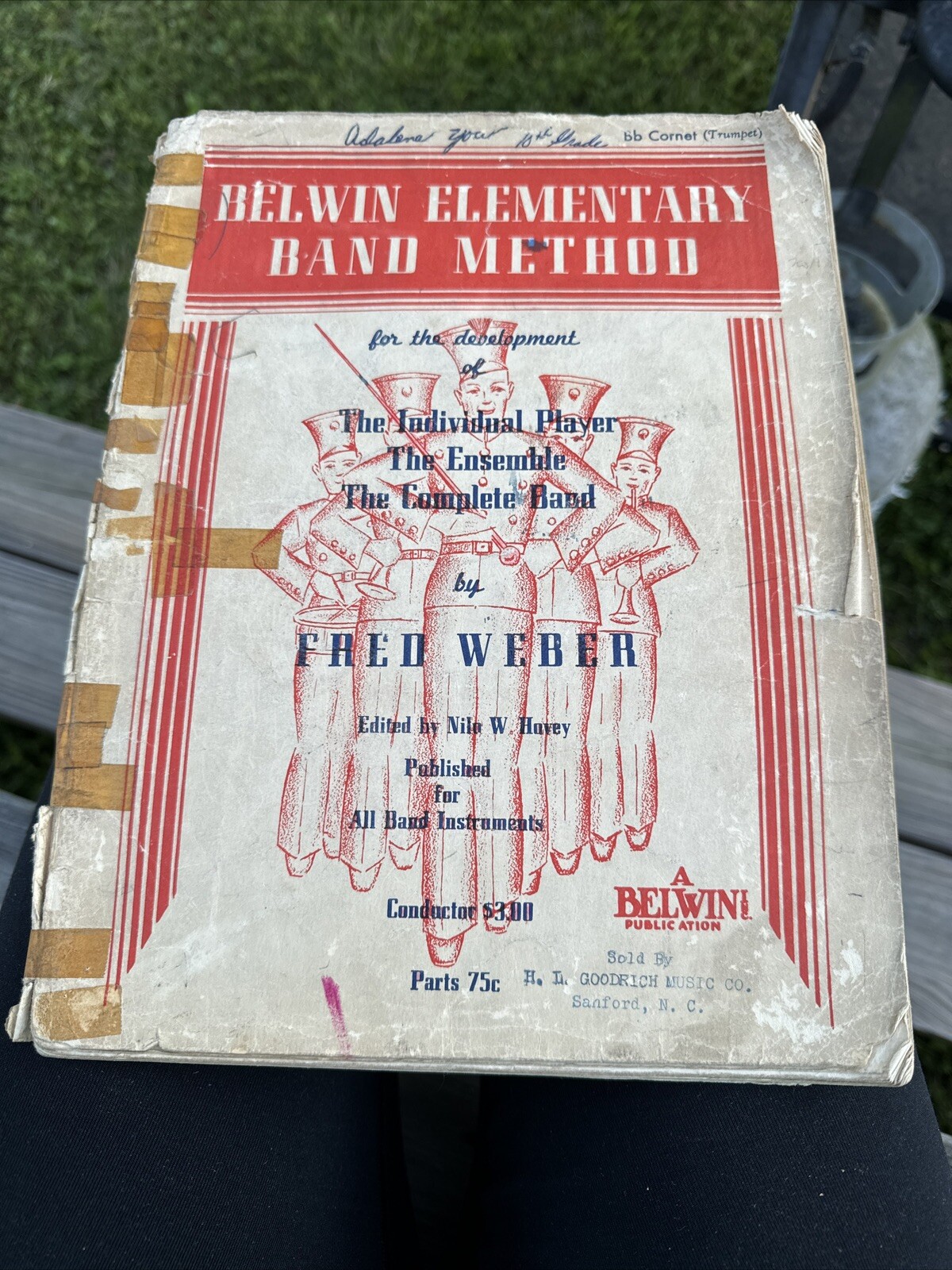 Foto 10 di 13
