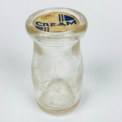 Sahne Milchflasche Scott Powell Dairies Phila. Fresher By A Day 1/4 Pint Liquid