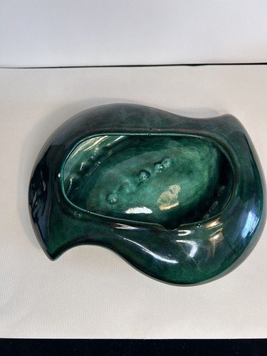Vintage Large Green Ceramic Ashtray 8”x6”x1” - Picture 7 of 8