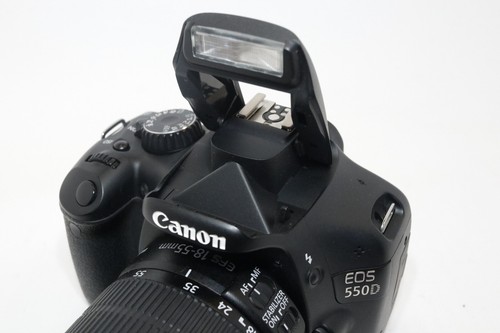Canon EOS 550D DSLR + 18-55mm IS Objektiv nur 5932 !!! Auslösungen - Bild 15 von 17